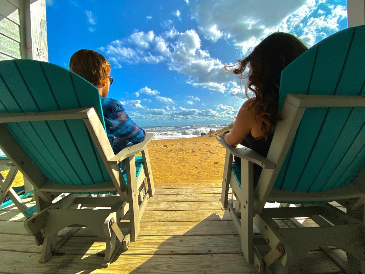 Where to Stay Near Jockey's Ridge: 4 Hotels for Couples