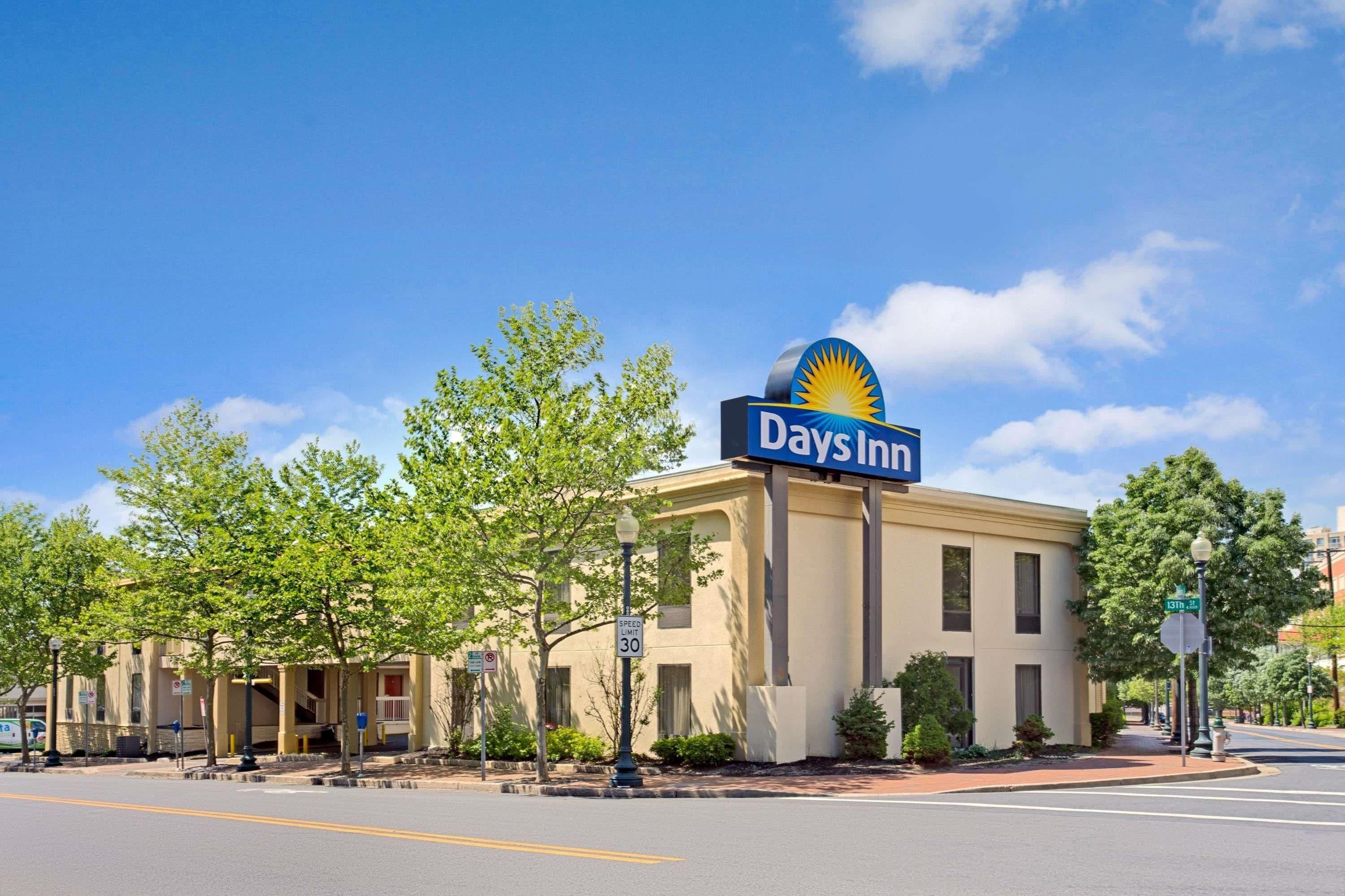 Where to Stay Near Bruce-Monroe: 4 Budget Hotels Reviewed